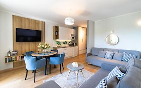 Apartamenty Kamienna z widokiem na góry i 2 km do Wyciągu Skolnity - Dream Apart